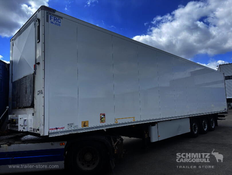 Schmitz Cargobull - Reefer Standard Insulated/refrigerated box (1)