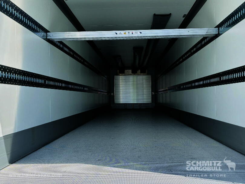 Schmitz Cargobull - Reefer Standard Insulated/refrigerated box (2)