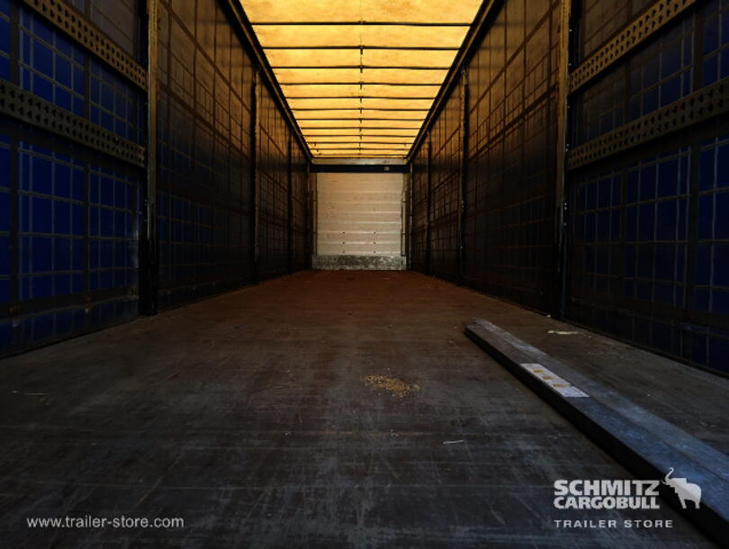 Schmitz Cargobull - Standard Curtainsider (2)
