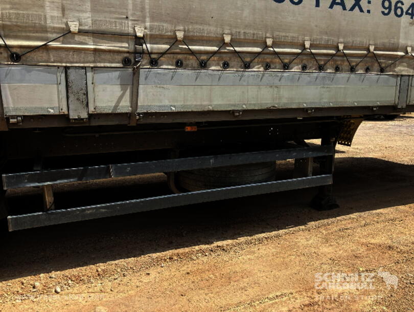 Schmitz Cargobull - dropside Curtainsider (12)