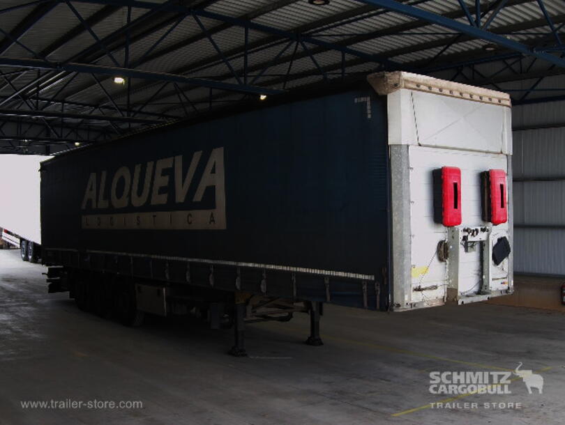 Schmitz Cargobull - coil Curtainsider
