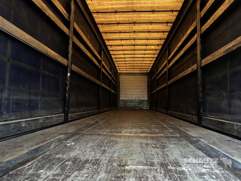 Schmitz Cargobull - coil Curtainsider (2)