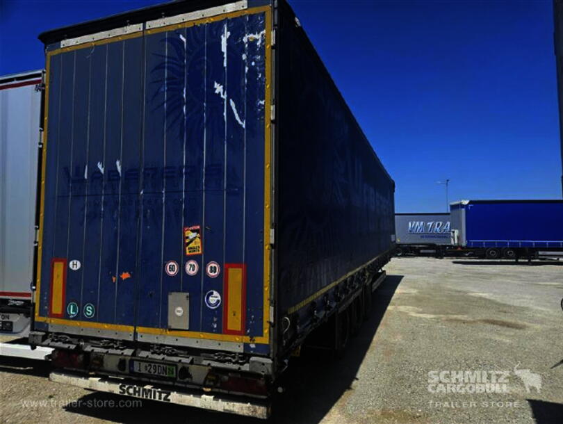 Schmitz Cargobull - Mega Curtainsider (1)