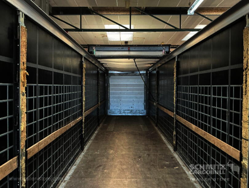 Schmitz Cargobull - Standard Curtainsider (12)