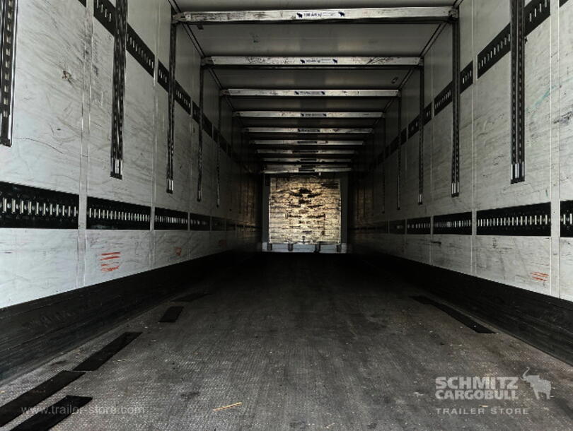 Schmitz Cargobull - Reefer Standard Insulated/refrigerated box (2)