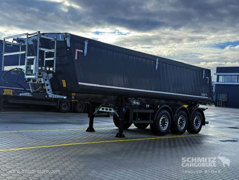 Schmitz Cargobull - Camião basculante (1)