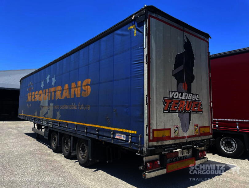 Schmitz Cargobull - Mega Curtainsider (1)