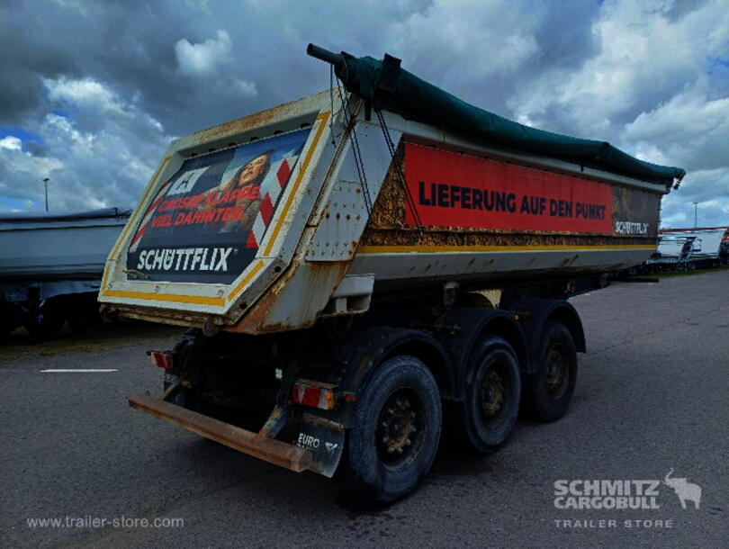 Kögel - steel half pipe body Tipper (4)