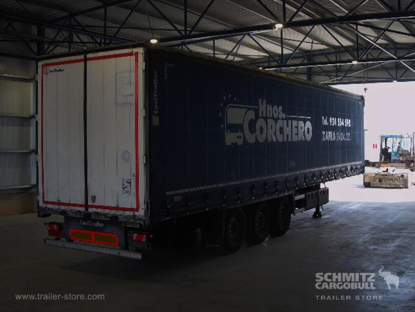 Leci Trailer - Standard Curtainsider (4)