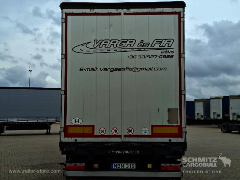 Schwarzmüller - Standard Curtainsider (4)