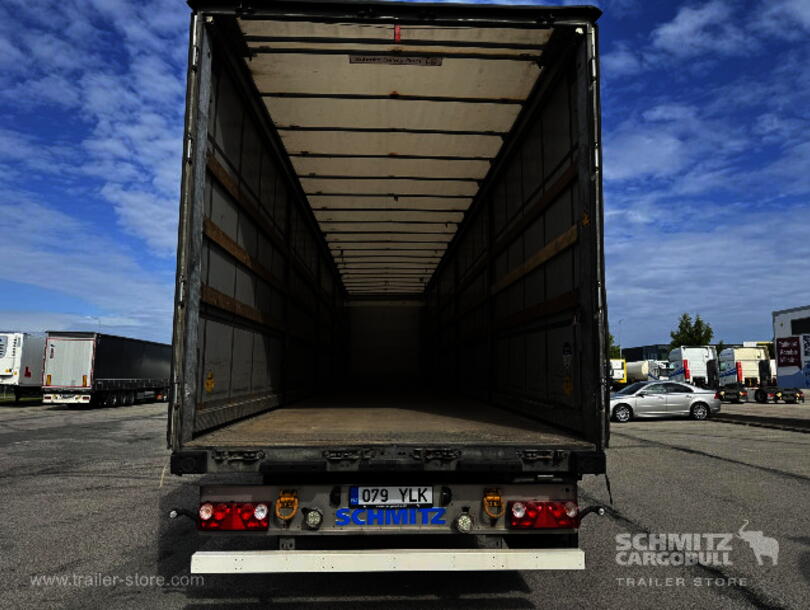 Schmitz Cargobull - Standard Curtainsider (9)