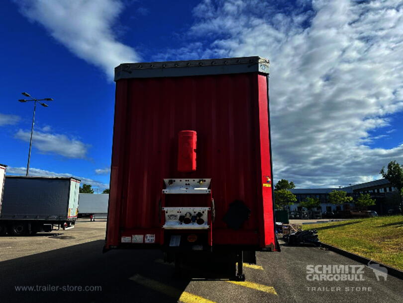Krone - Mega Curtainsider (3)
