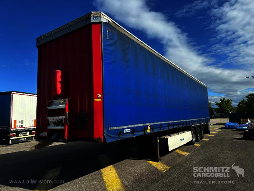 Krone - Mega Curtainsider (4)