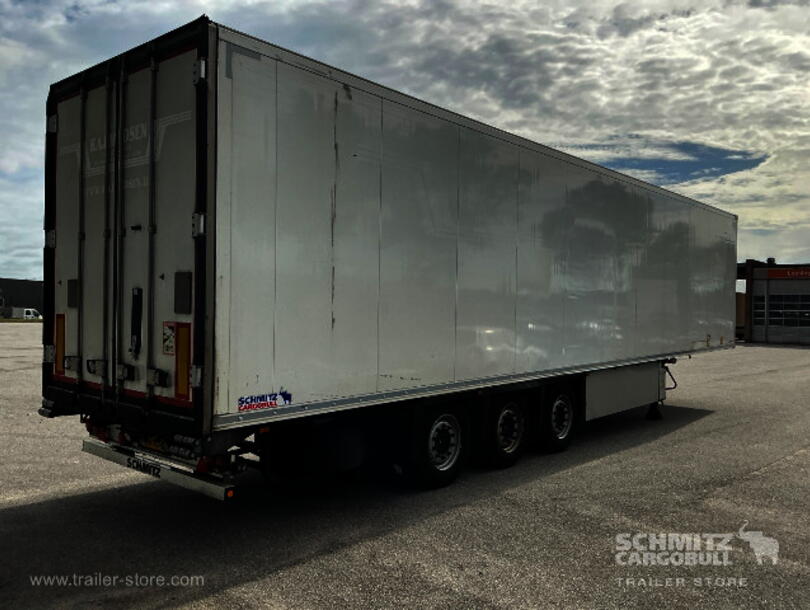 Schmitz Cargobull - Reefer meat hanging Insulated/refrigerated box (1)