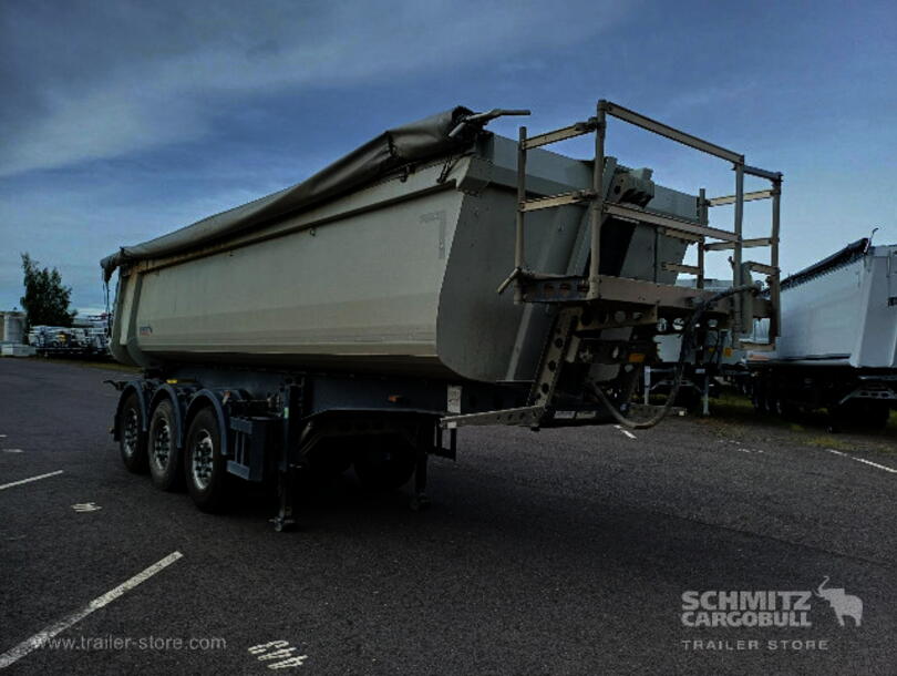 Schmitz Cargobull - Kipper Stahlrundmulde