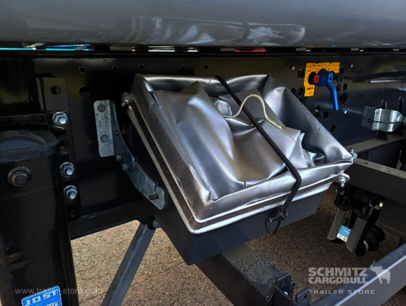 Schmitz Cargobull - Bena basculabila dreapta din aluminiu Autobasculantă (11)