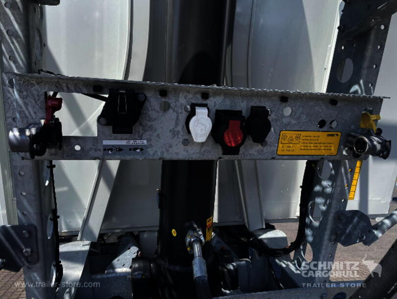 Schmitz Cargobull - Camião basculante con caixa de aluminio (9)