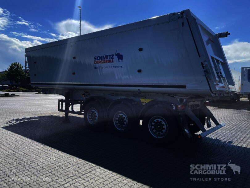 Schmitz Cargobull - Camião basculante con caixa de aluminio (3)
