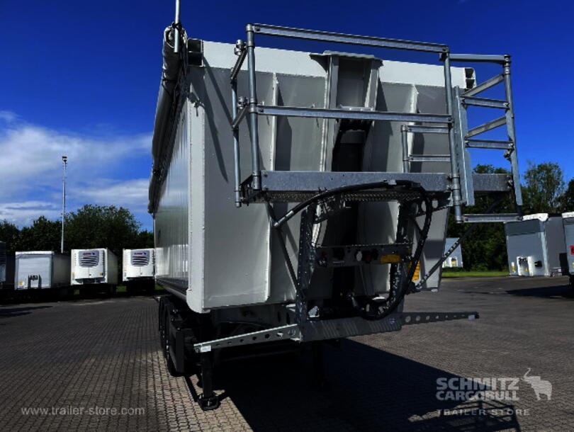 Schmitz Cargobull - Camião basculante con caixa de aluminio (4)