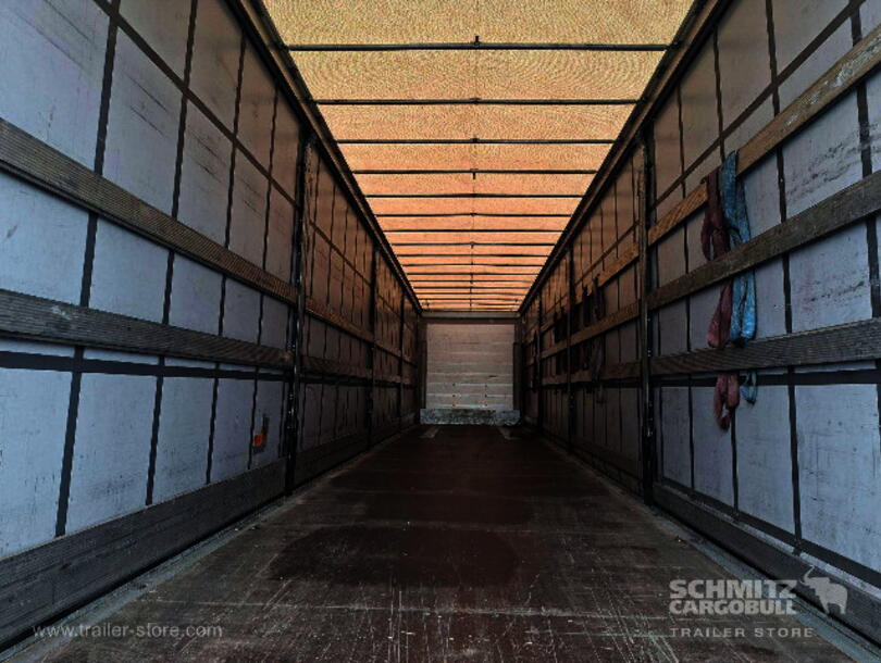 Schmitz Cargobull - Standard Curtainsider