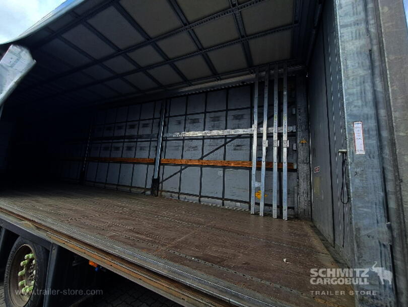 Schmitz Cargobull - Užuolaidinės Mega (4)