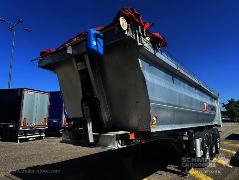  - steel half pipe body Tipper (3)