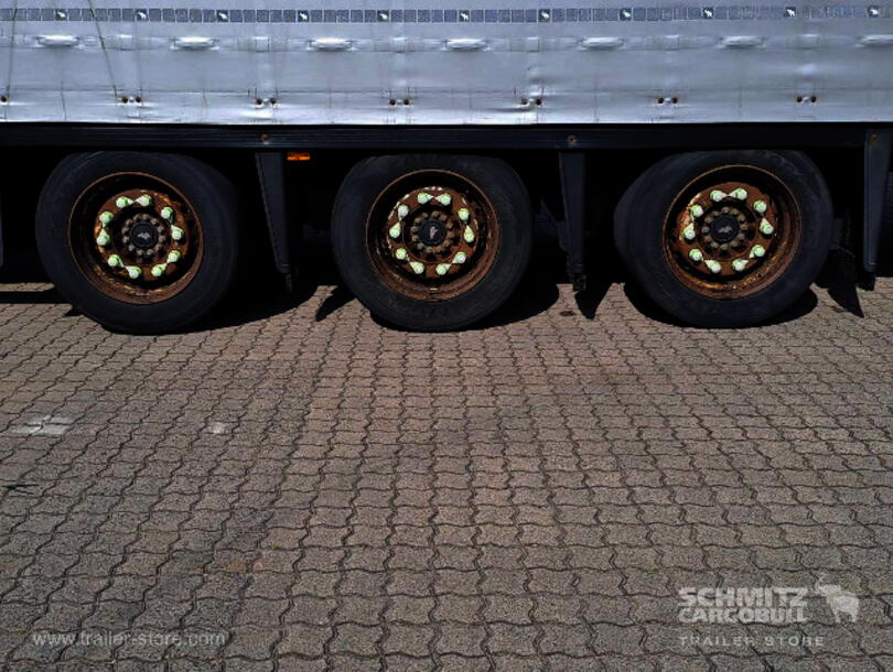 Schmitz Cargobull - Mega Curtainsider (11)