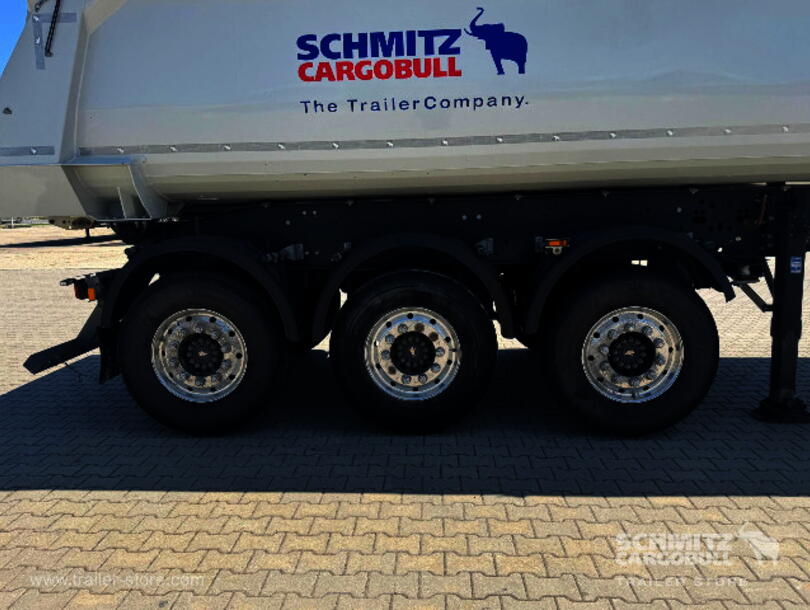 Schmitz Cargobull - Camião basculante con caixa de aço arredondada (6)