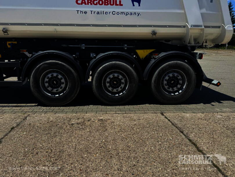 Schmitz Cargobull - steel half pipe body Tipper (7)