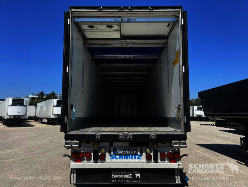 Schmitz Cargobull - Reefer Standard Insulated/refrigerated box (2)