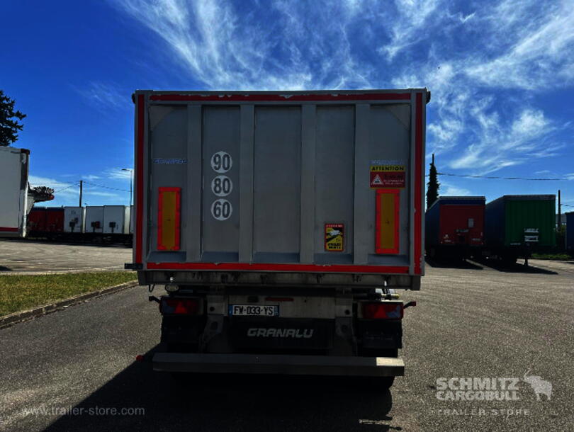  - steel half pipe body Tipper (2)