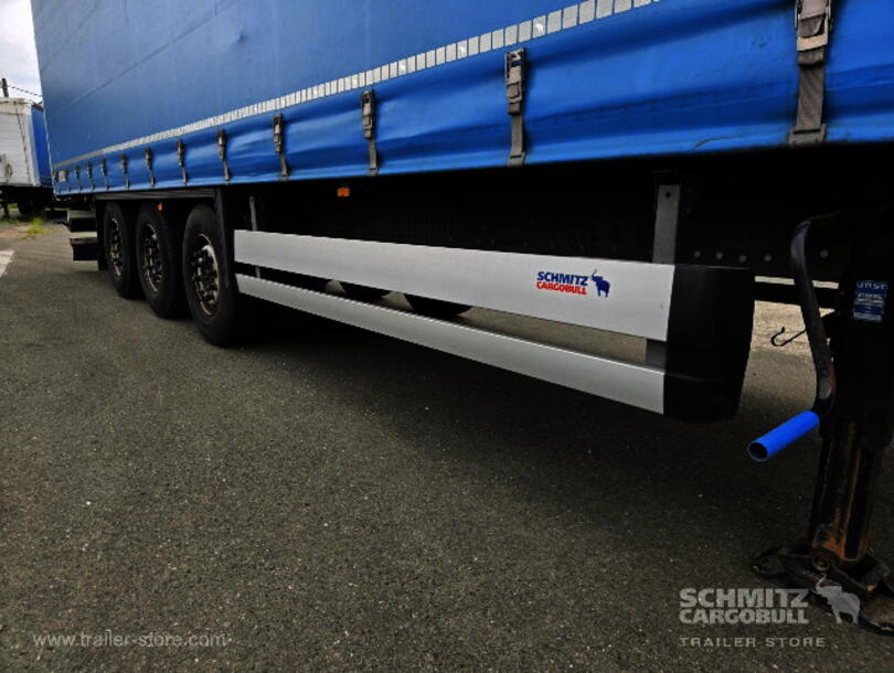 Schmitz Cargobull - Standard Curtainsider (13)