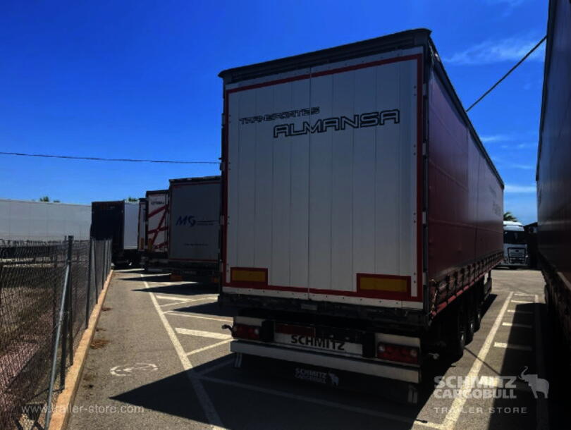 Schmitz Cargobull - Standard Curtainsider (1)