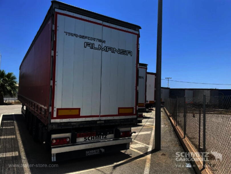 Schmitz Cargobull - Standard Curtainsider (1)
