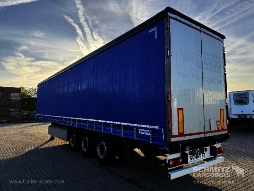 Schmitz Cargobull - standard Prelată culisantă (1)