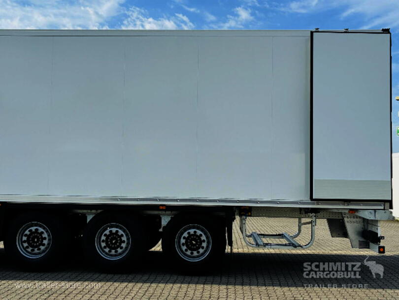 Schmitz Cargobull - низкотемпературный рефрижератор Cтандарт Изо/термо кузов (11)
