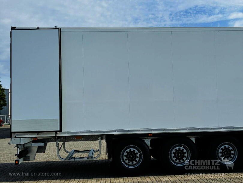 Schmitz Cargobull - низкотемпературный рефрижератор Cтандарт Изо/термо кузов (12)