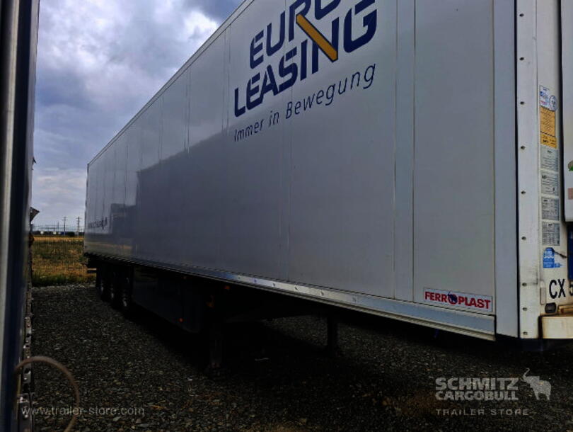 Schmitz Cargobull - Reefer Standard Insulated/refrigerated box (2)