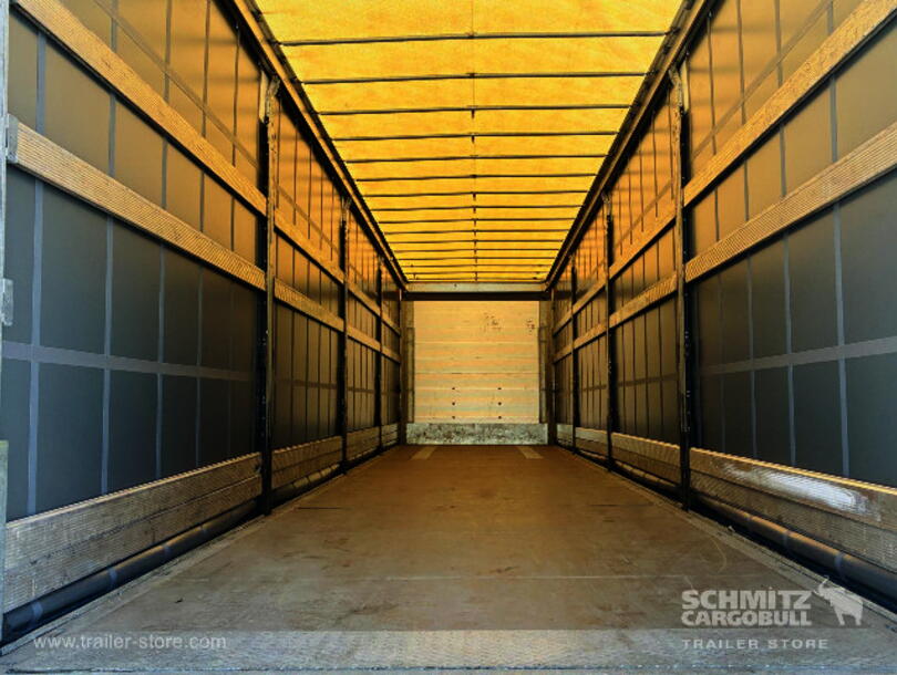 Schmitz Cargobull - Standard Curtainsider (2)