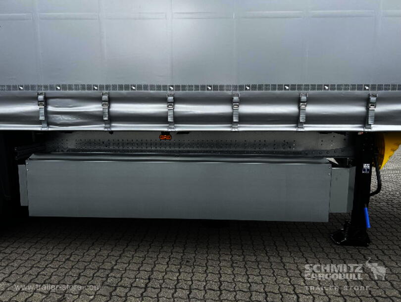 Schmitz Cargobull - Standard Curtainsider (10)