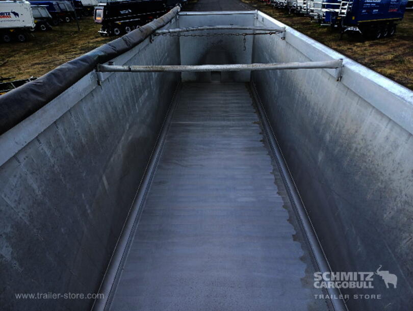 Schmitz Cargobull - alu-square sided body Tipper (2)