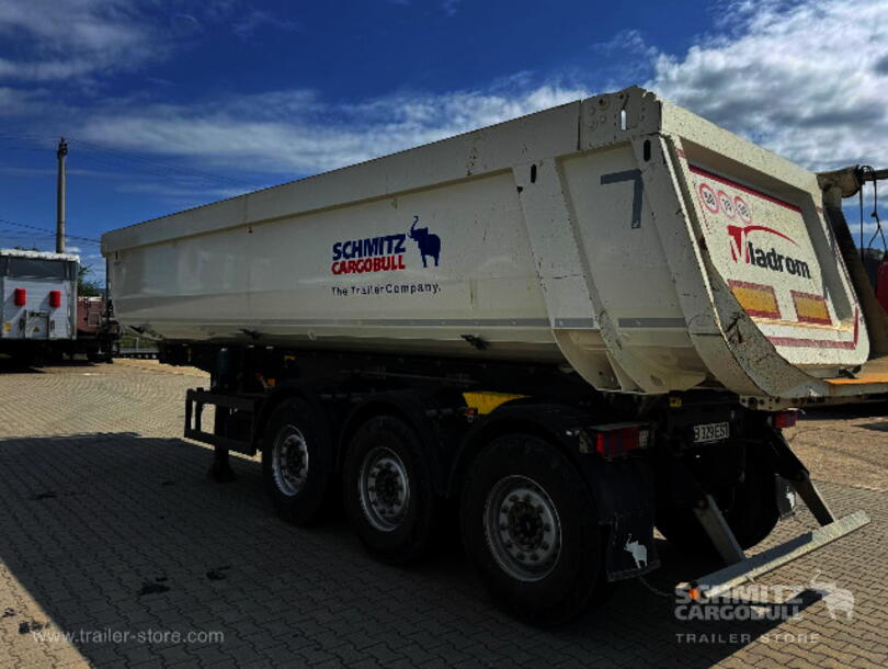 Schmitz Cargobull - steel half pipe body Tipper (2)