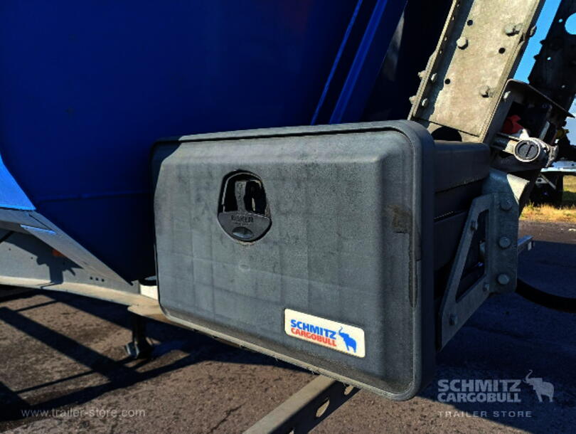 Schmitz Cargobull - steel half pipe body Tipper (10)