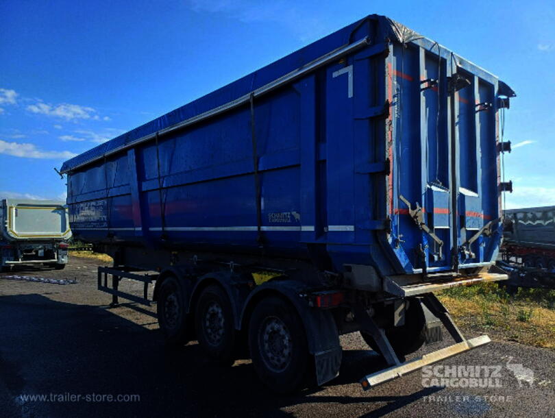 Schmitz Cargobull - steel half pipe body Tipper (1)