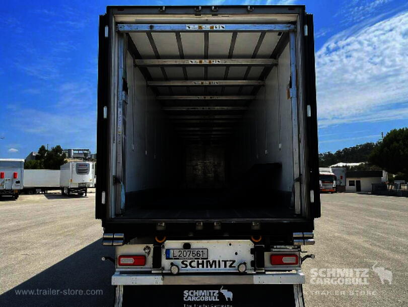 Schmitz Cargobull - Reefer Standard Insulated/refrigerated box (2)