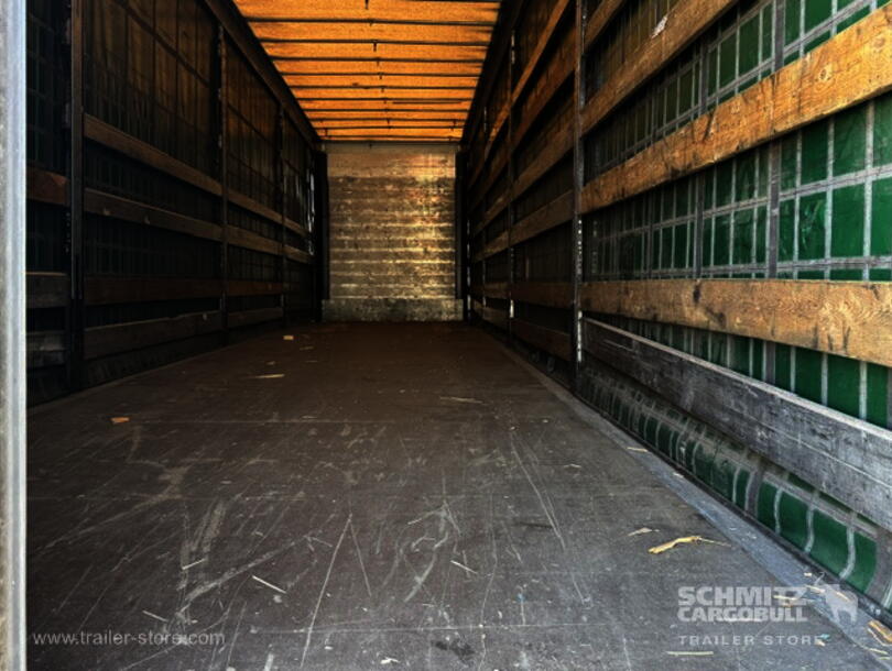 Schmitz Cargobull - Mega Curtainsider (2)