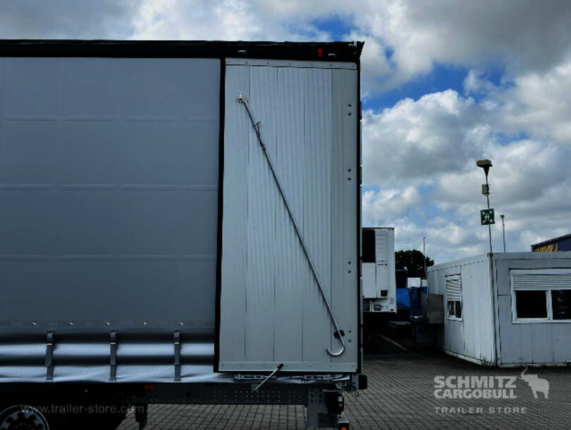 Schmitz Cargobull - Mega Curtainsider (10)
