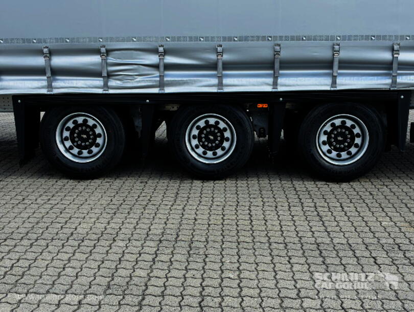Schmitz Cargobull - Mega Curtainsider (15)