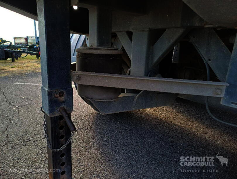 Carnehl - steel half pipe body Tipper (8)