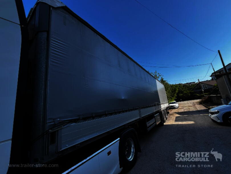 Schmitz Cargobull - Schiebeplane Standard (1)